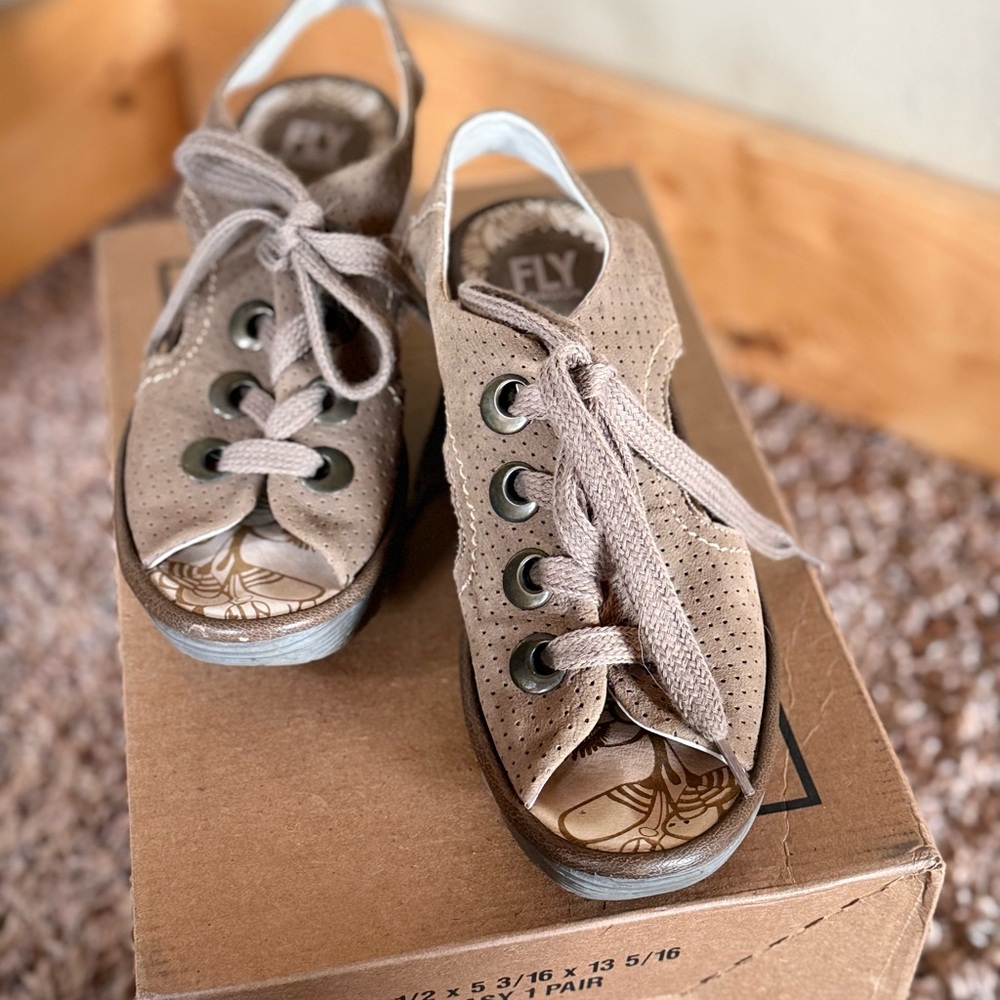Fly London Tan Sandals